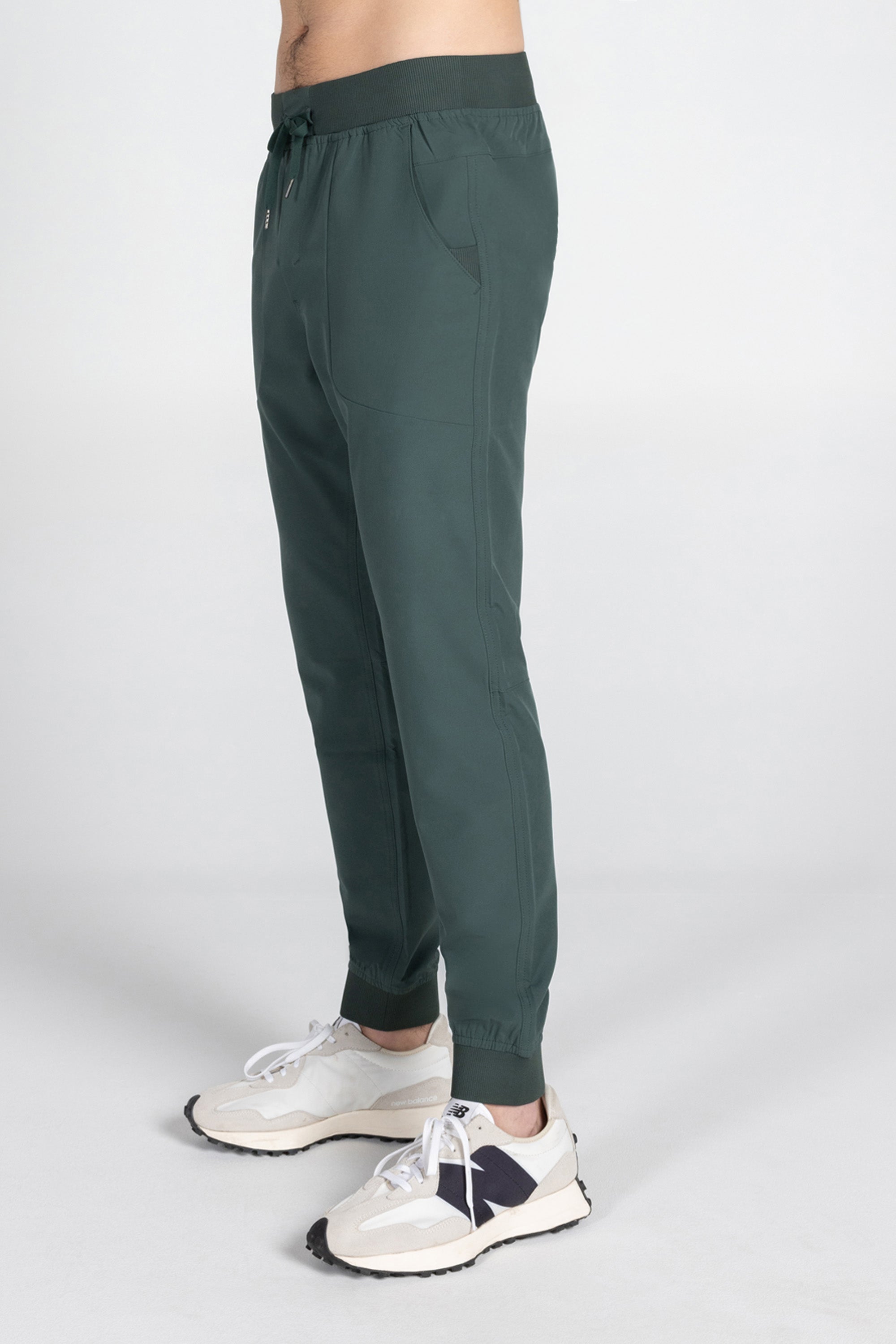 Performance Woven UPF50 Pant
