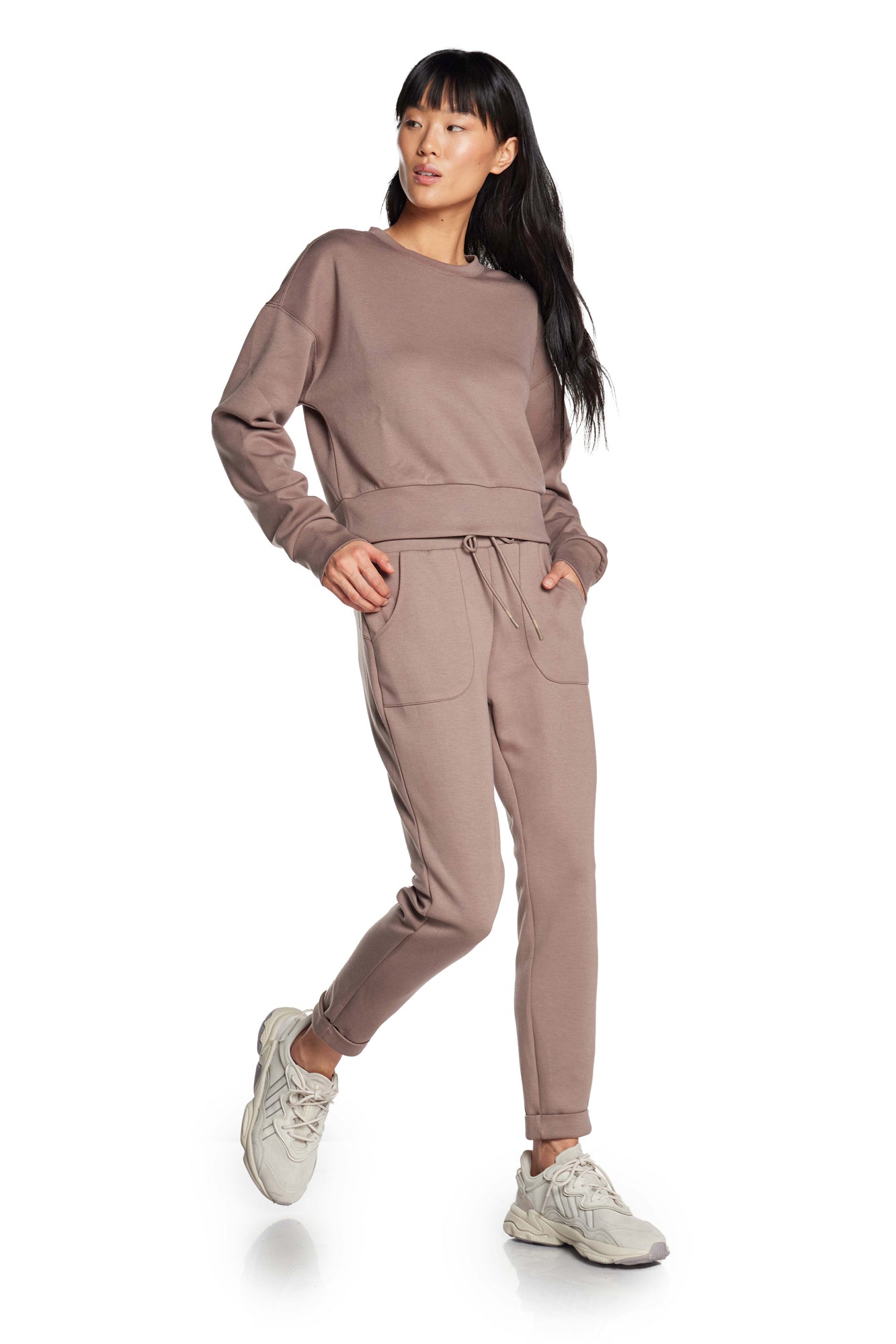 Elara Essential Jogger