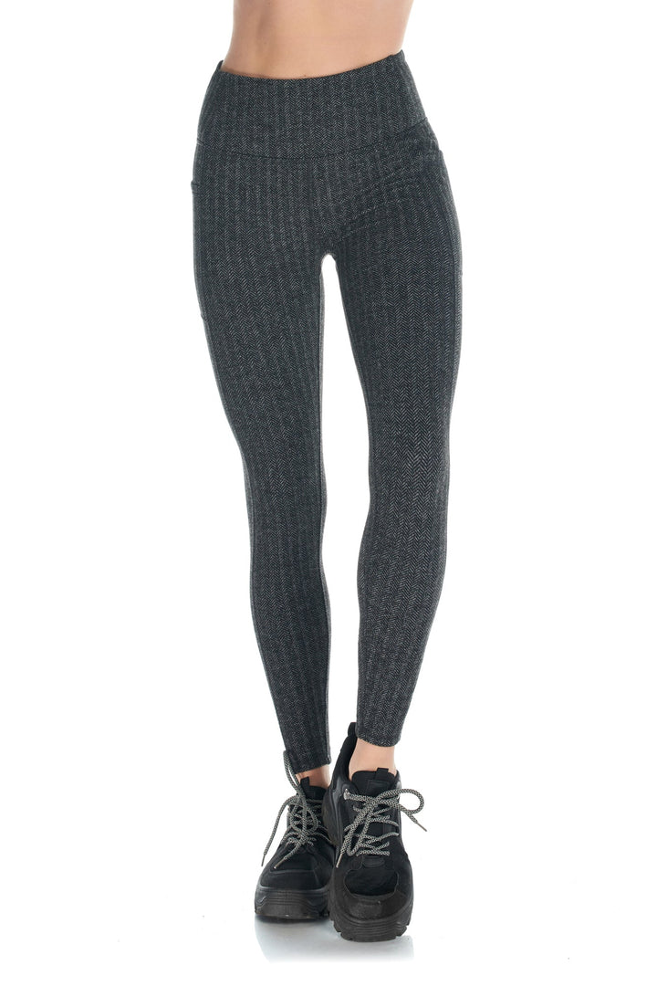 k-new-usr3556-fa22-black-mix-