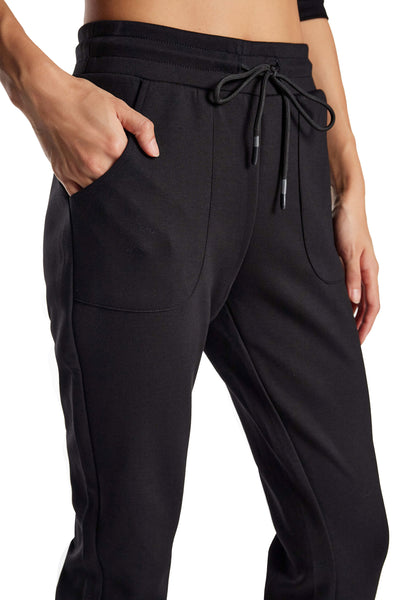 Elara Essential Jogger